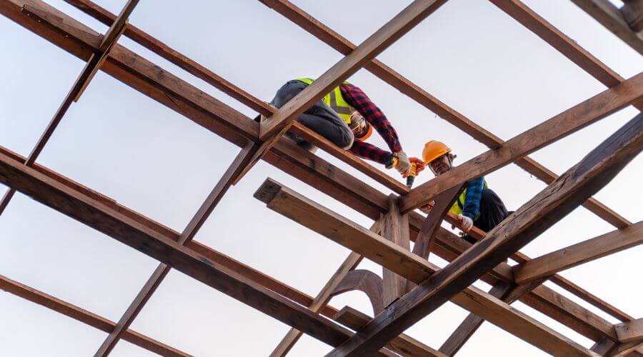 Professional residential roofers in Moberly, MO